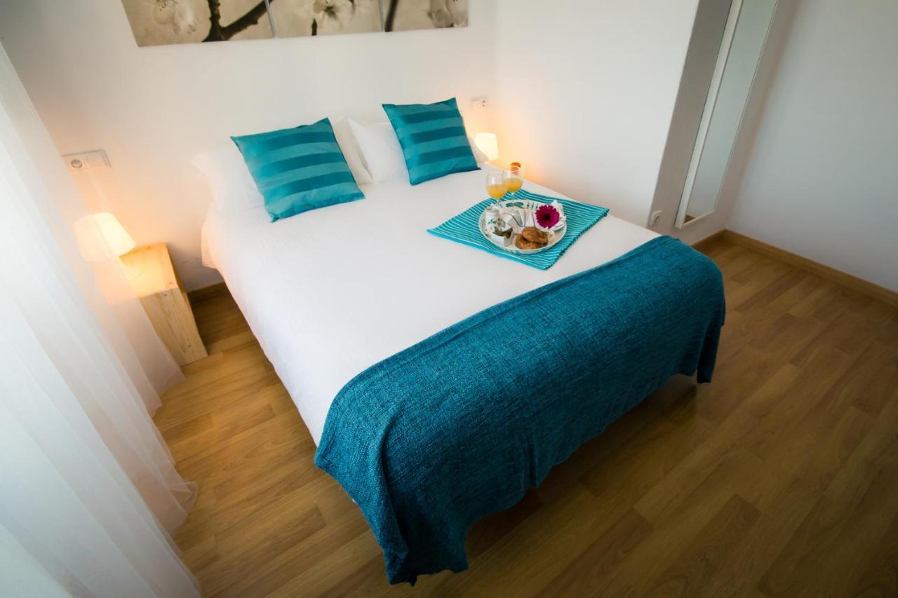 Holidays2Malaga Heredia 3 bedroom opposite Malaga Port Exteriör bild